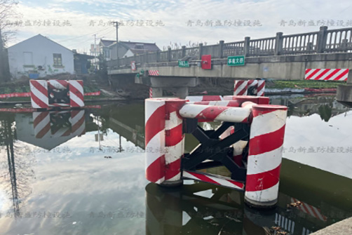 固定式鋼覆復(fù)合橋梁防撞